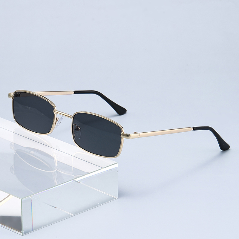 Lunettes de soleil punk tendan - Vintage Outdoor Fashion avis et prix