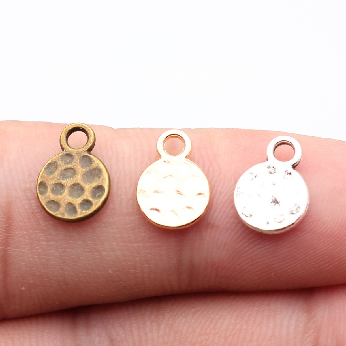 WYSIWYG 40 pièces 11x8mm 3 cou - Vintage Fashion Online avis et prix